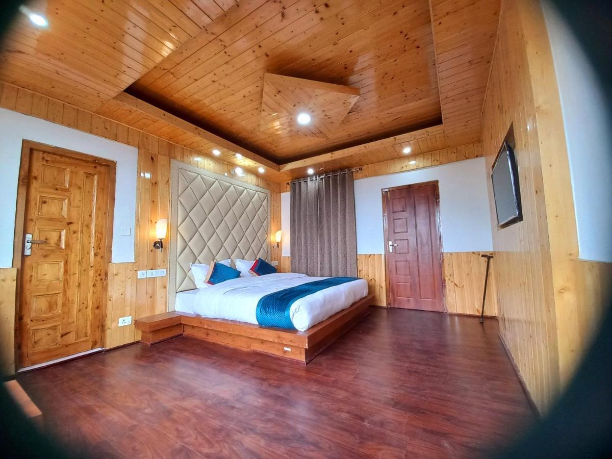 Humble Holiday Inn Kufri Simla Exterior photo